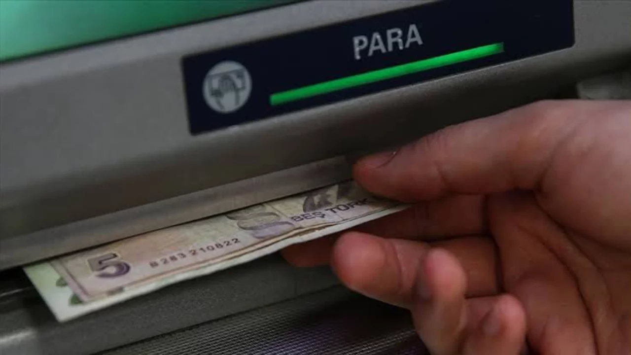 Bursa'da borsa yatırımcısına bankadan ikinci darbe! Zarar &uuml;st&uuml;ne zarar ediyor...