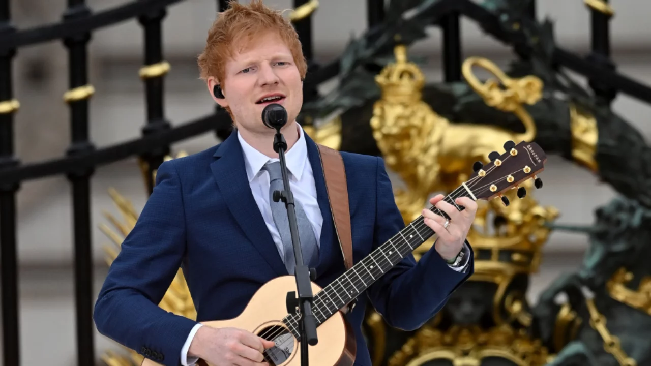 Ed Sheeran konseri &ouml;ncesi b&uuml;y&uuml;k protesto! Macklemore krizi b&uuml;y&uuml;yor