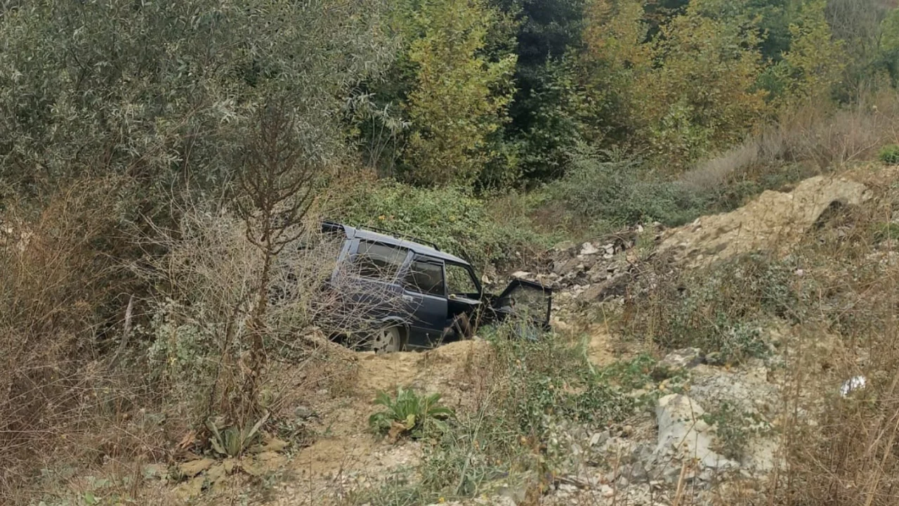 Bursa'da otomobil şarampole uçtu! Yaşlı çift...