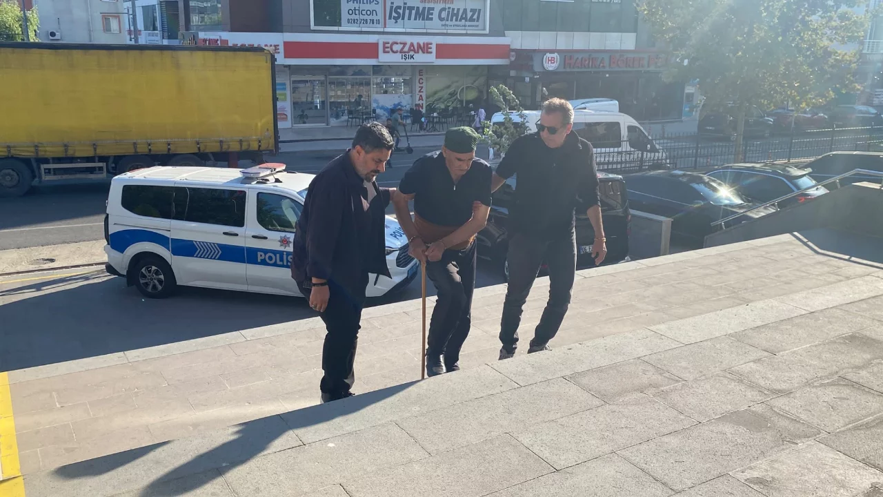 Tekirdağ'da 78 yaşındaki kadını satırla &ouml;ld&uuml;ren eşi tutuklandı
