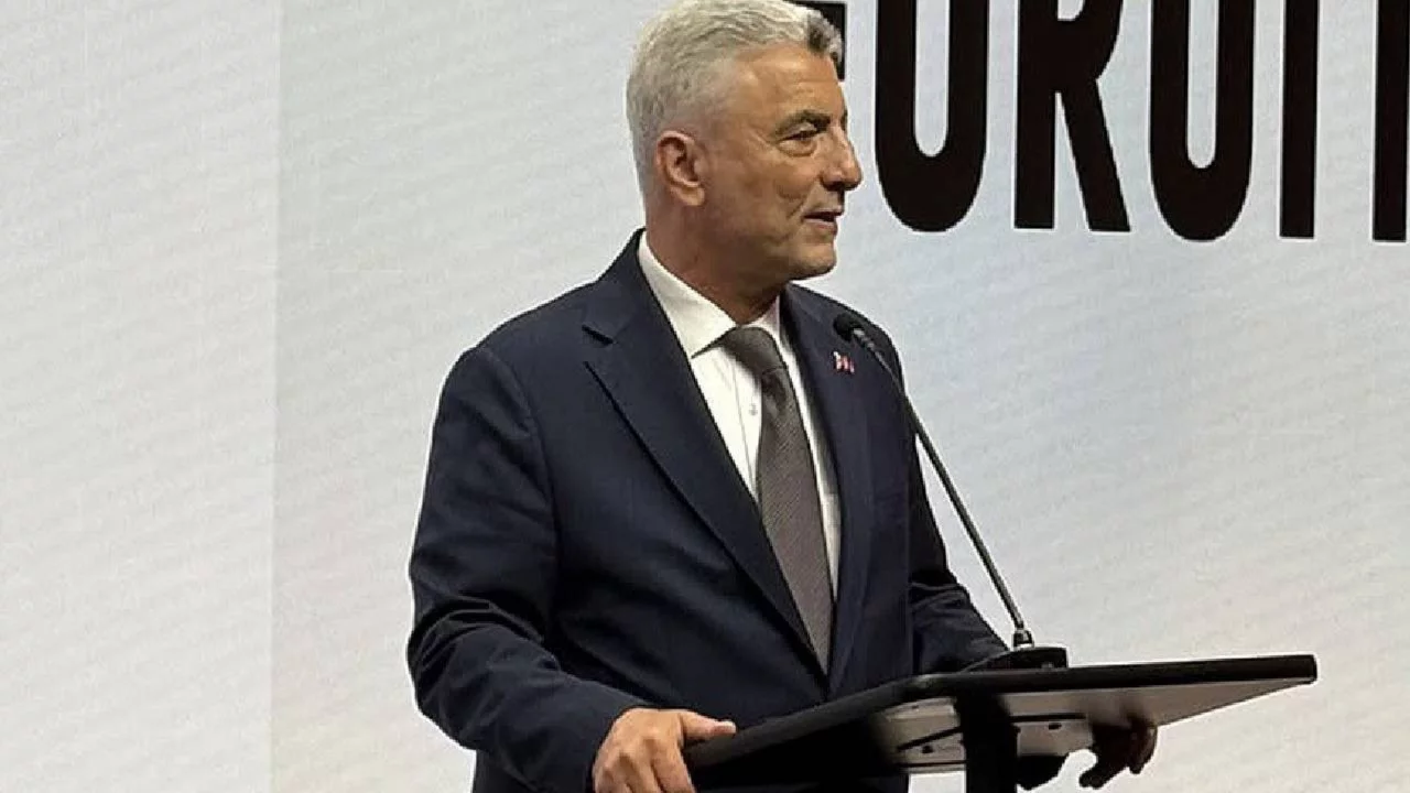 Bakan Bolat: Türkiye güçlü üretim kapasitesiyle küresel yatırımcılar için önemli fırsatlar sunuyor 