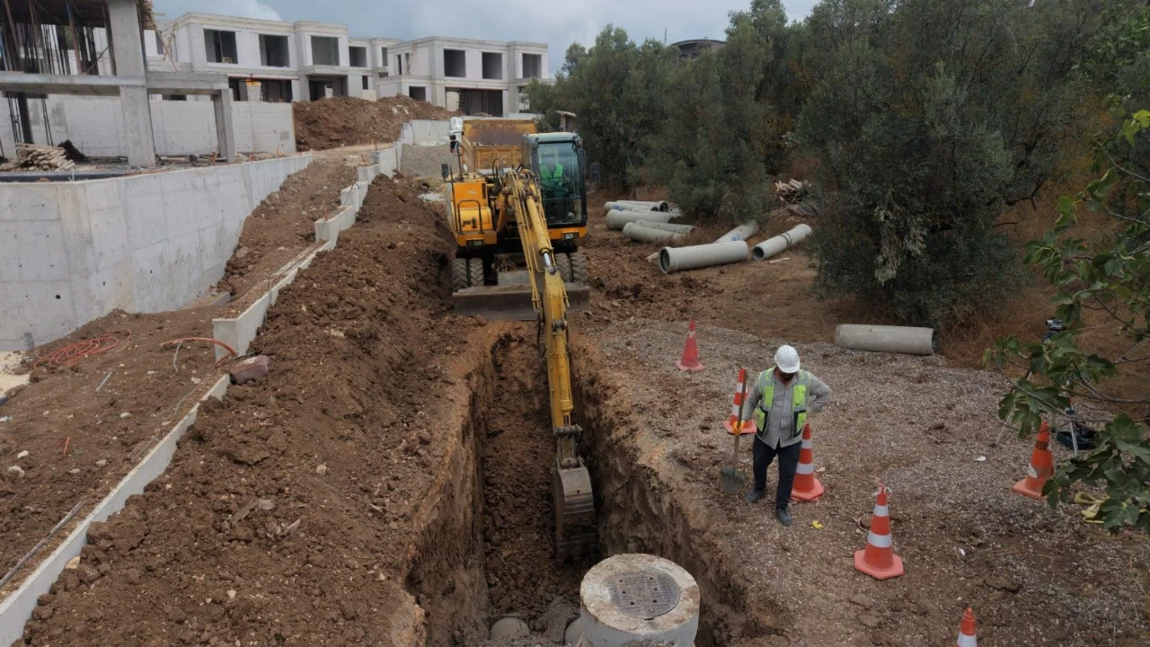 Bursa'nın o iki mahallesine dev altyapı yatırımı! 3,3 kilometrelik yeni hat d&ouml;şendi