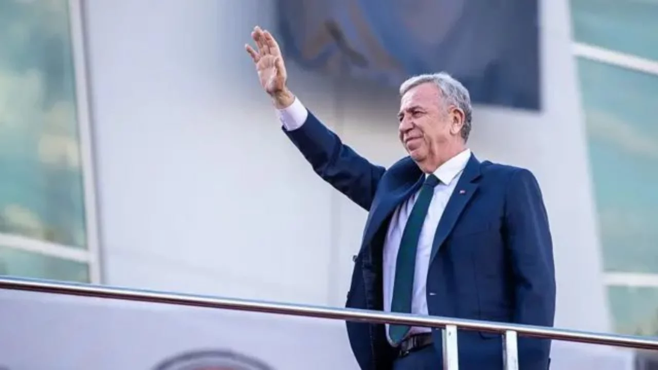 Mansur Yavaş istifa mı etti? SON DAKİKA! Mansur Yavaş CHP'den neden istifa etti, Yeni Parti'ye mi ge&ccedil;ecek?