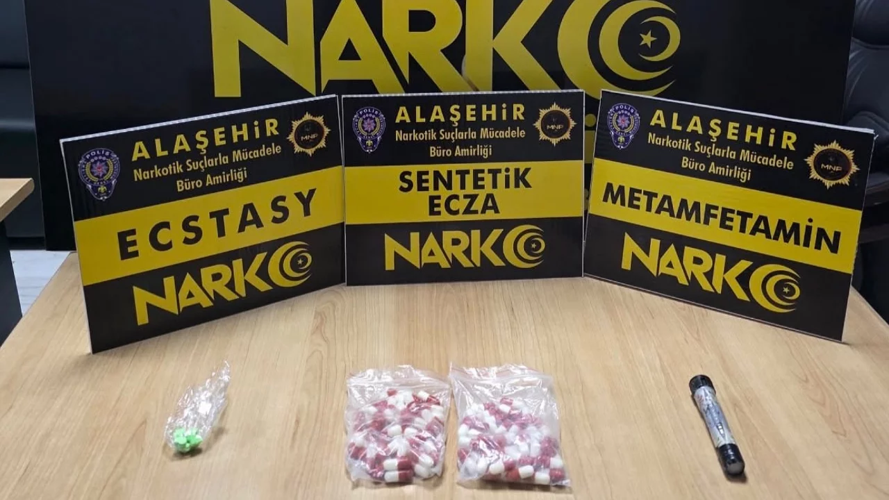 &Ccedil;atıya &ccedil;ıkıp ka&ccedil;maya &ccedil;alıştı, uyuşturucuyla yakalandı