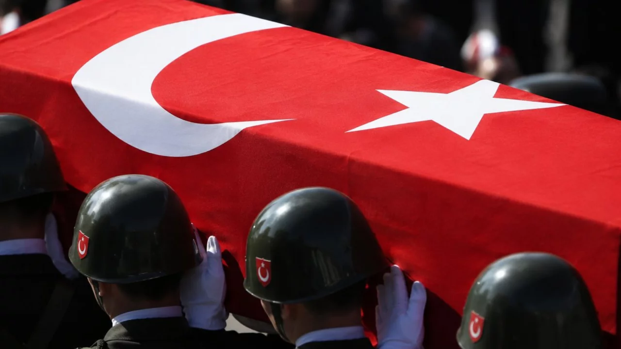 Zeytin Dalı Harekat B&ouml;lgesi'nden acı haber: 1 askerimiz şehit oldu!