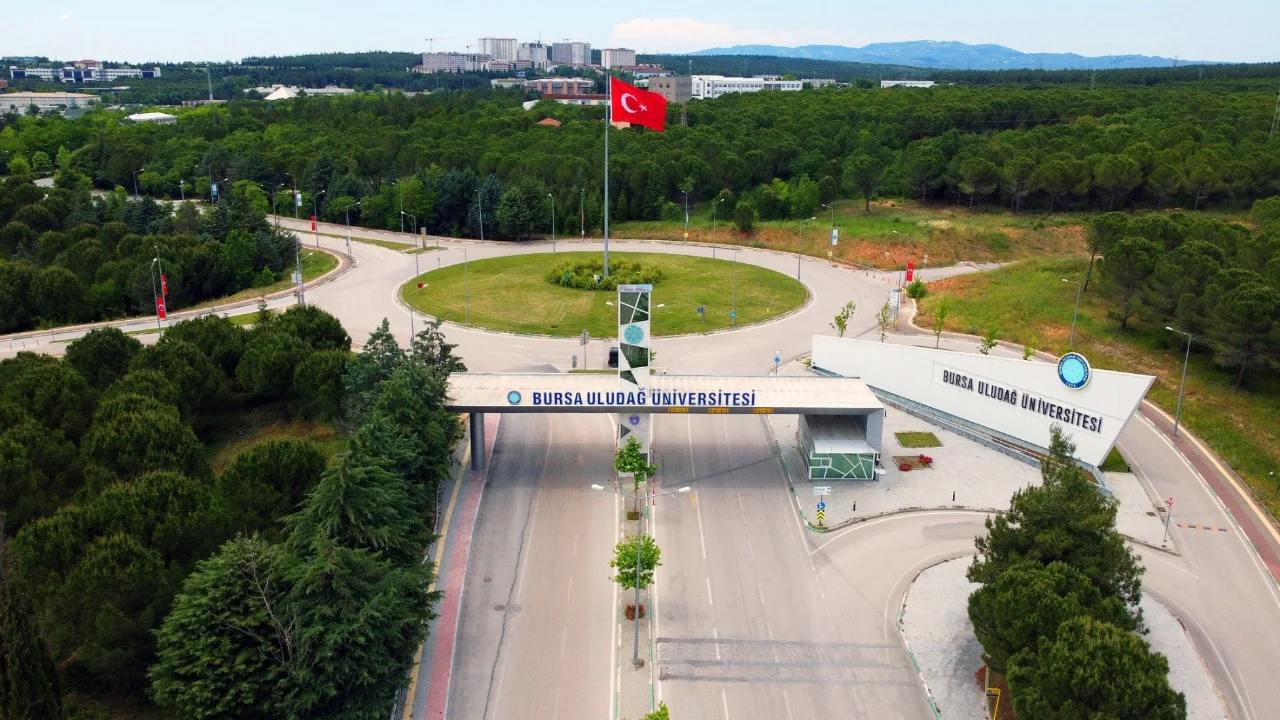 BUÜ'de "Akıllı Yoklama Sistemi" başlıyor