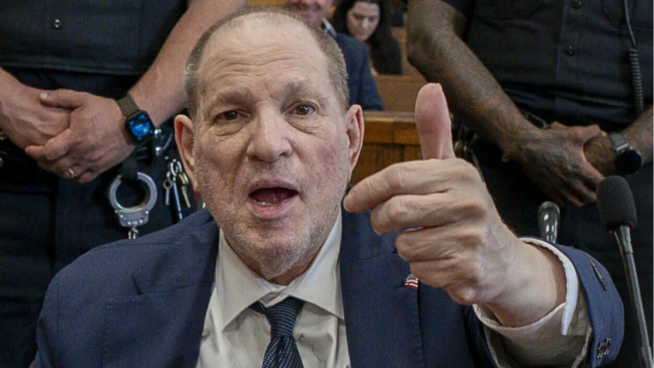 Harvey Weinstein hakkında yeni karar! Cinsel saldırı davasında 15 yıl hapis cezası