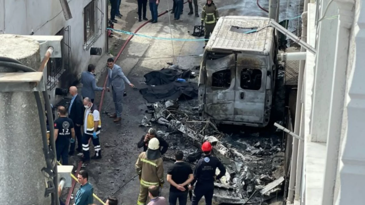 Evlerin arasına d&uuml;şm&uuml;şt&uuml;: Bursa'daki u&ccedil;ak faciası davasında dikkat &ccedil;eken karar!