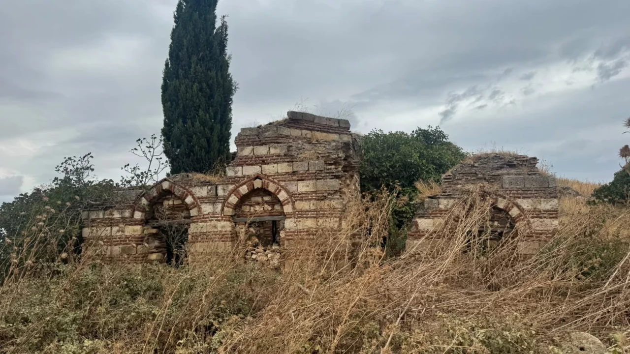 Bursa'nın y&uuml;zyıllardır ayakta kalmaya &ccedil;alışan gizemli kalesi
