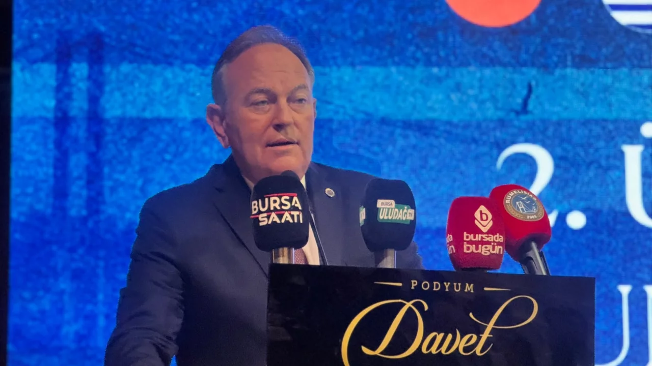 RUMELİSİAD'dan Bursa'da anlamlı buluşma: Değer katan isimler ödüllendirildi 