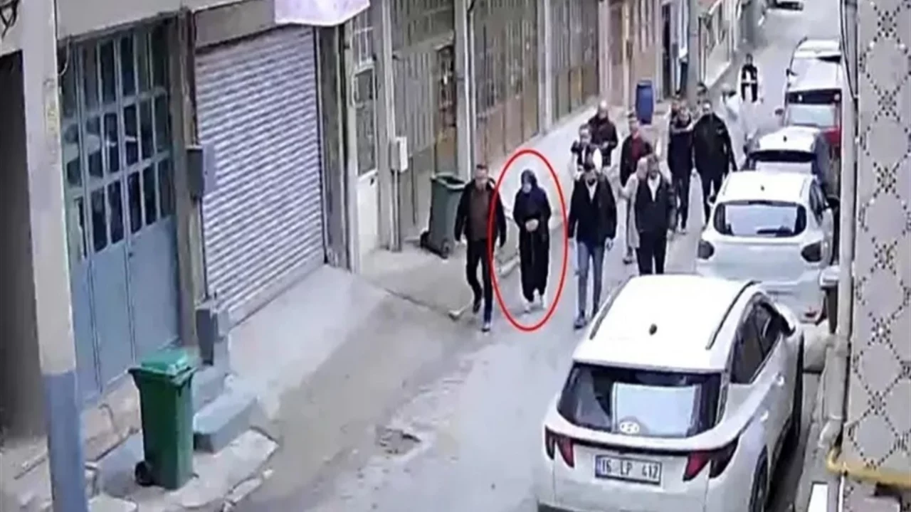 Eşini &ouml;ld&uuml;r&uuml;p cesedini 15 par&ccedil;aya ayırmıştı! Bursa'daki davada karar