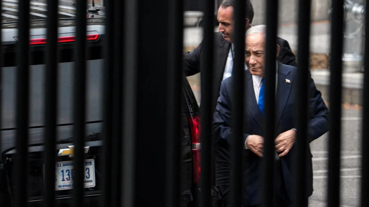 İran: Netanyahu, BM k&uuml;rs&uuml;s&uuml;nde değil mahkeme salonunda konuşmalı