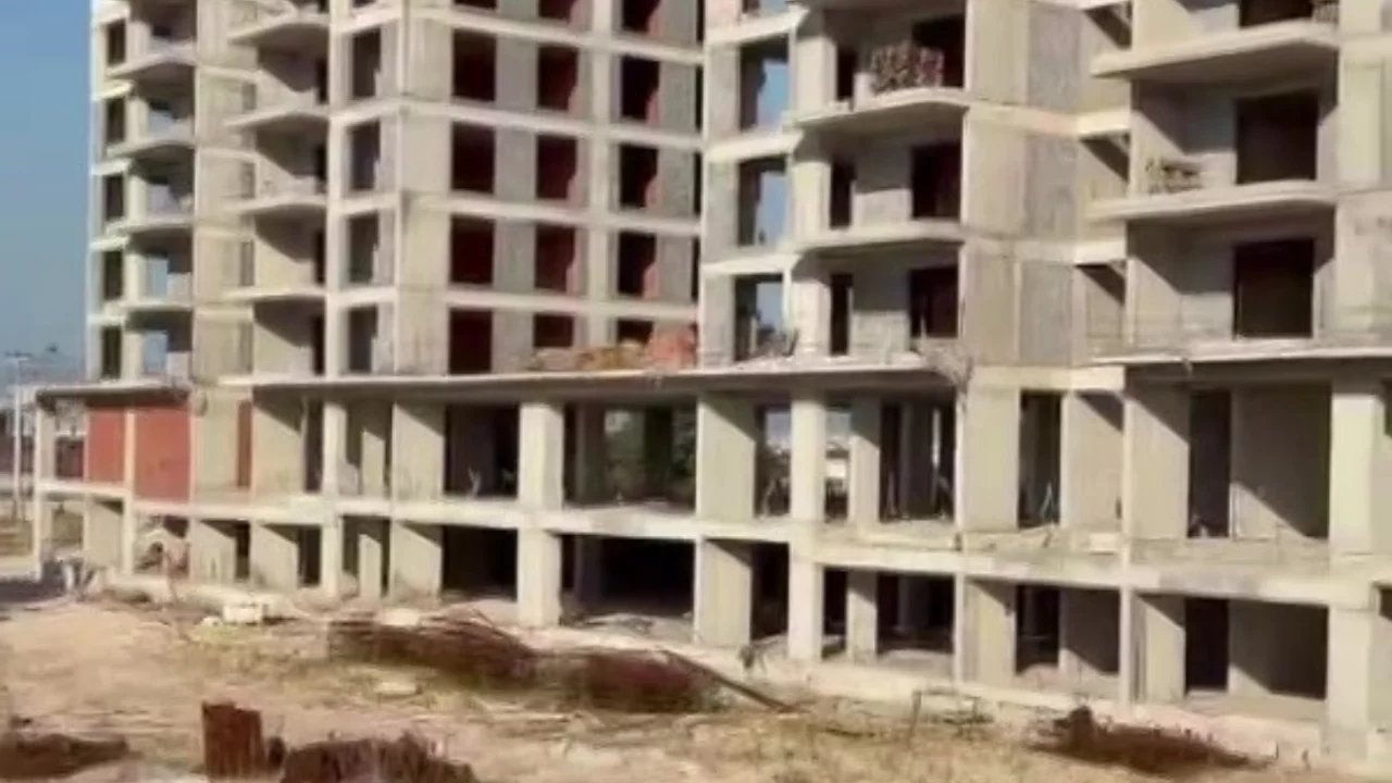 Bursa'da yüzlerce sağlıkçıdan savcılığa feryat! "Aynı konutların birden fazla kişiye satıldı"