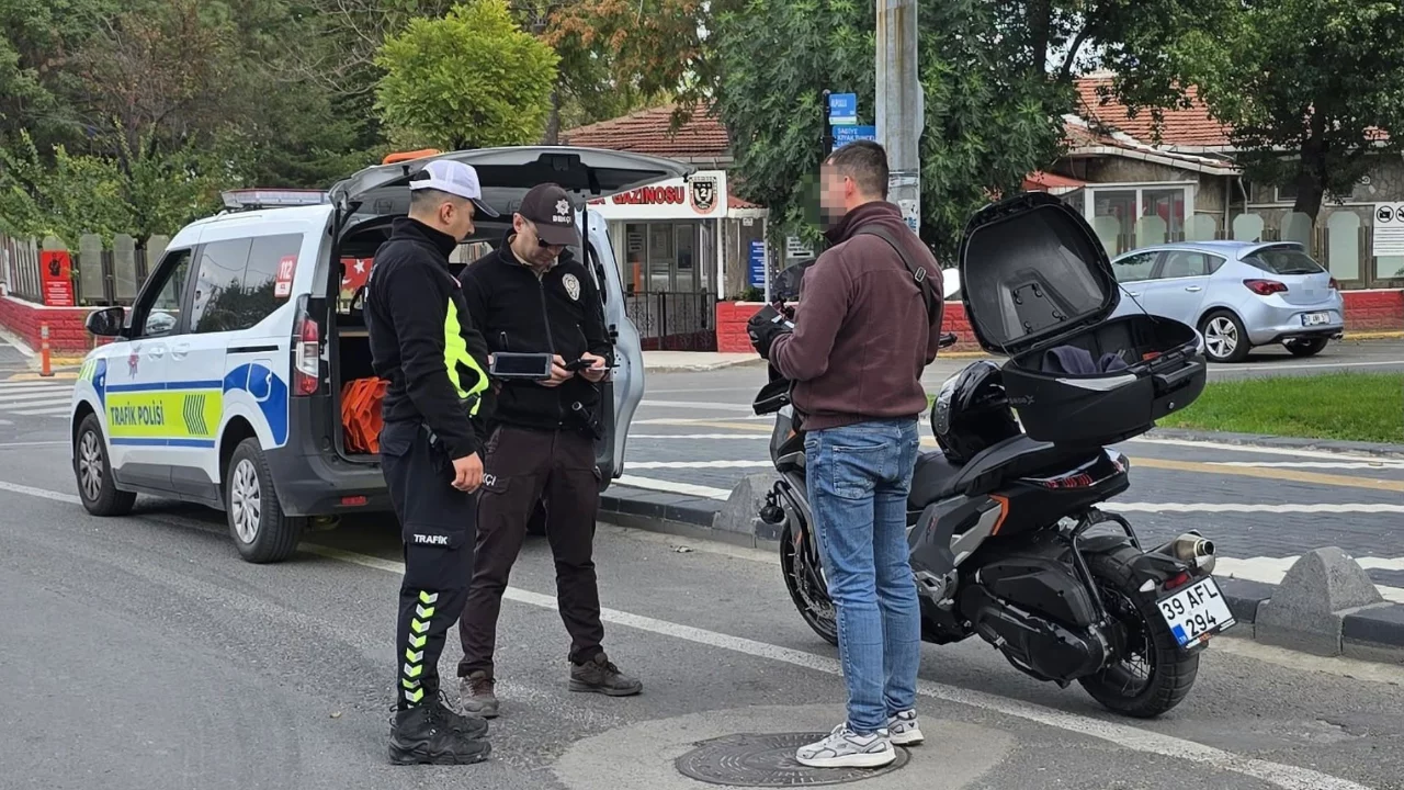 Hayrabolu'da motosiklet sürücülerine yönelik denetim