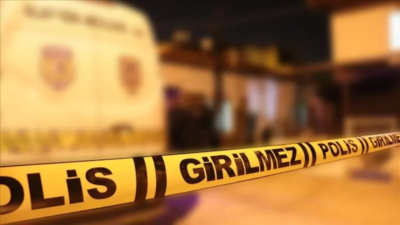 Bitlis'te arazide bulunan erkek cesediyle ilgili soruşturma başlatıldı