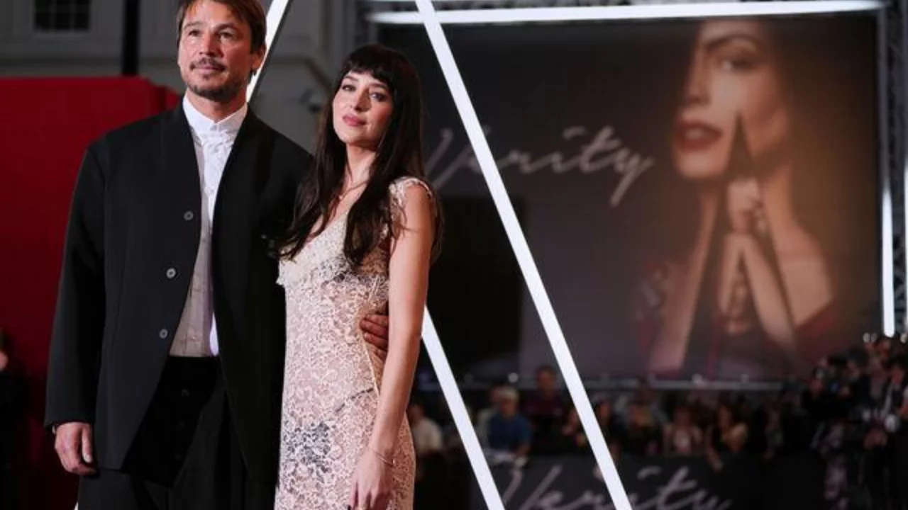 Dakota Johnson Londra galasına damga vurdu! Transparan elbisesiyle tüm dikkatleri üzerine çekti
