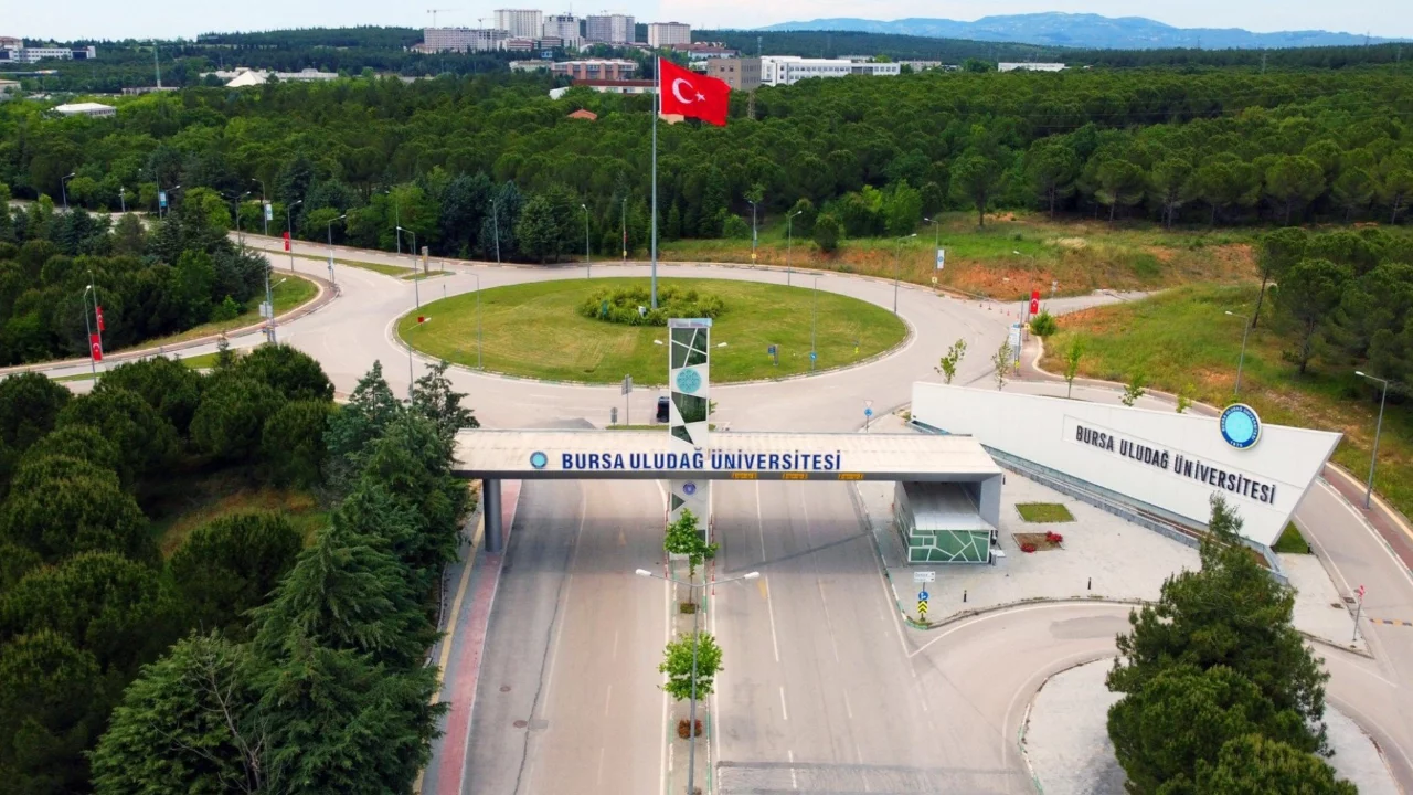 TEKNOFEST'te Bursa rüzgarı! BUÜ'lü gençler 12 kategoride yarışacak