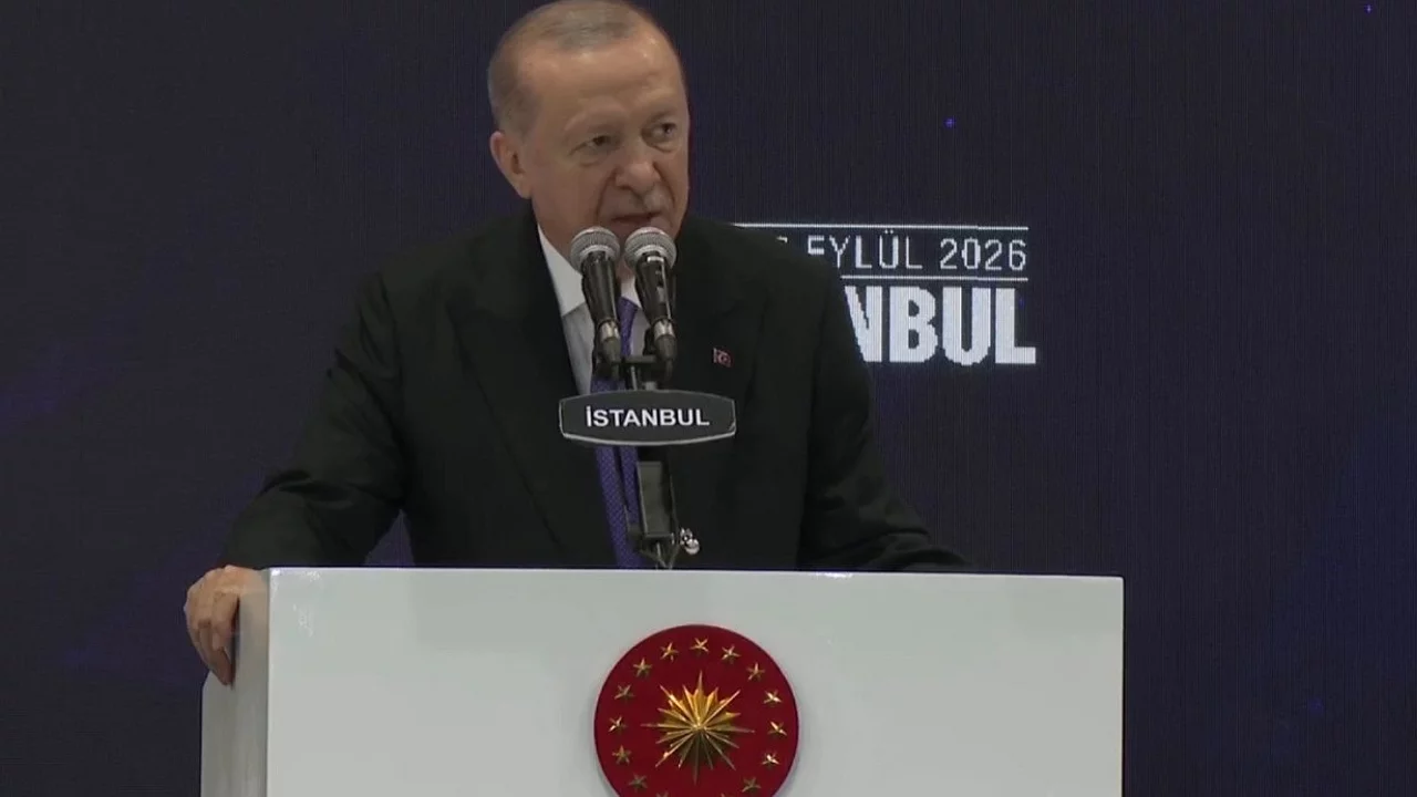 Cumhurbaşkanı Erdoğan: "Siyonist zihniyetin maskesini indirmekte kararlıyız"