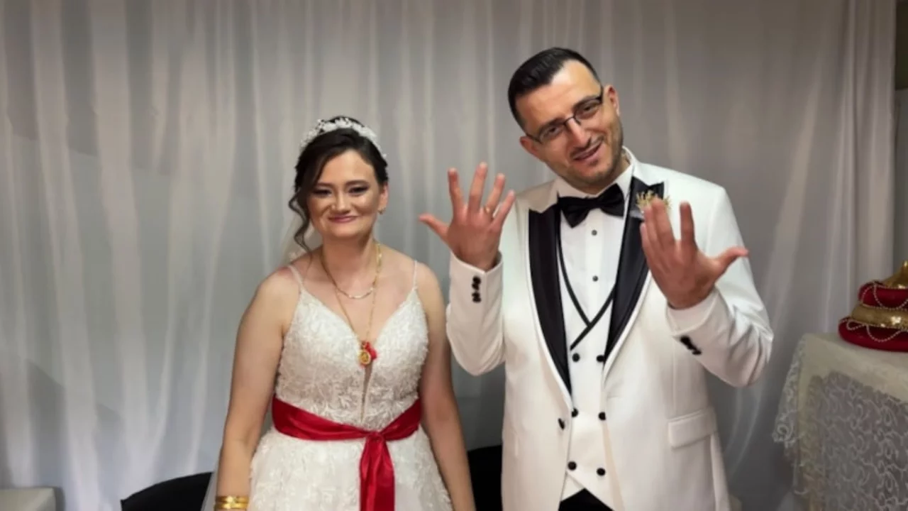 Kırklareli'nde sevgi engel tanımadı: İşitme ve konuşma engelli &ccedil;ift d&uuml;nyaevine girdi
