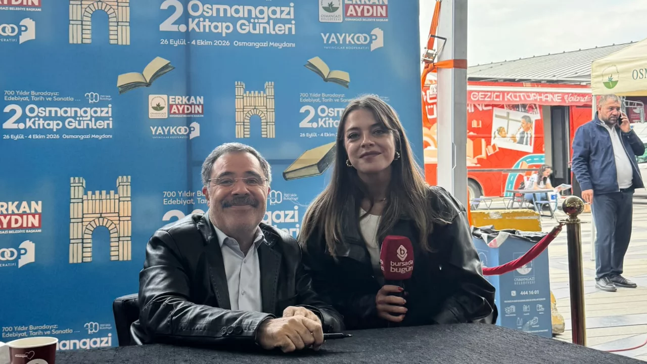 Ahmet Ümit Bursa'da konuştu: 'Geleneksel hale getirmeliyiz"
