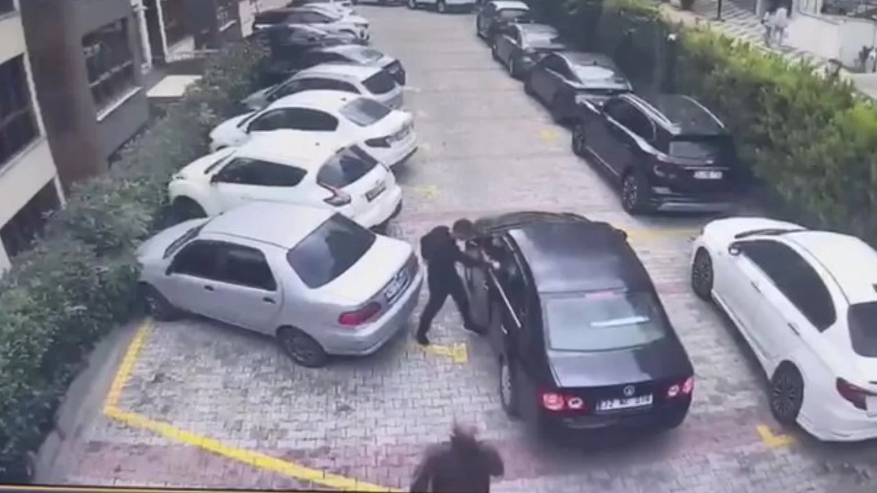 Park yeri tartışmasında silah &ccedil;ekildi! Vatandaşın hareketi faciayı &ouml;nledi