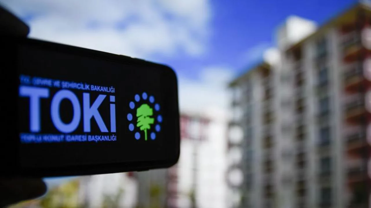 TOKİ 383 arsayı a&ccedil;ık artırmayla satacak
