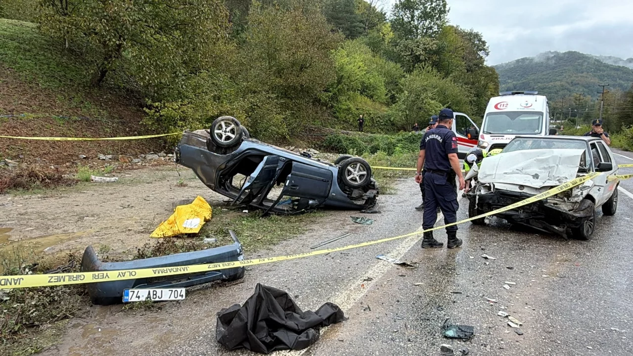 Ağabeyinin cenazesine gidiyordu... Kazada can verdi