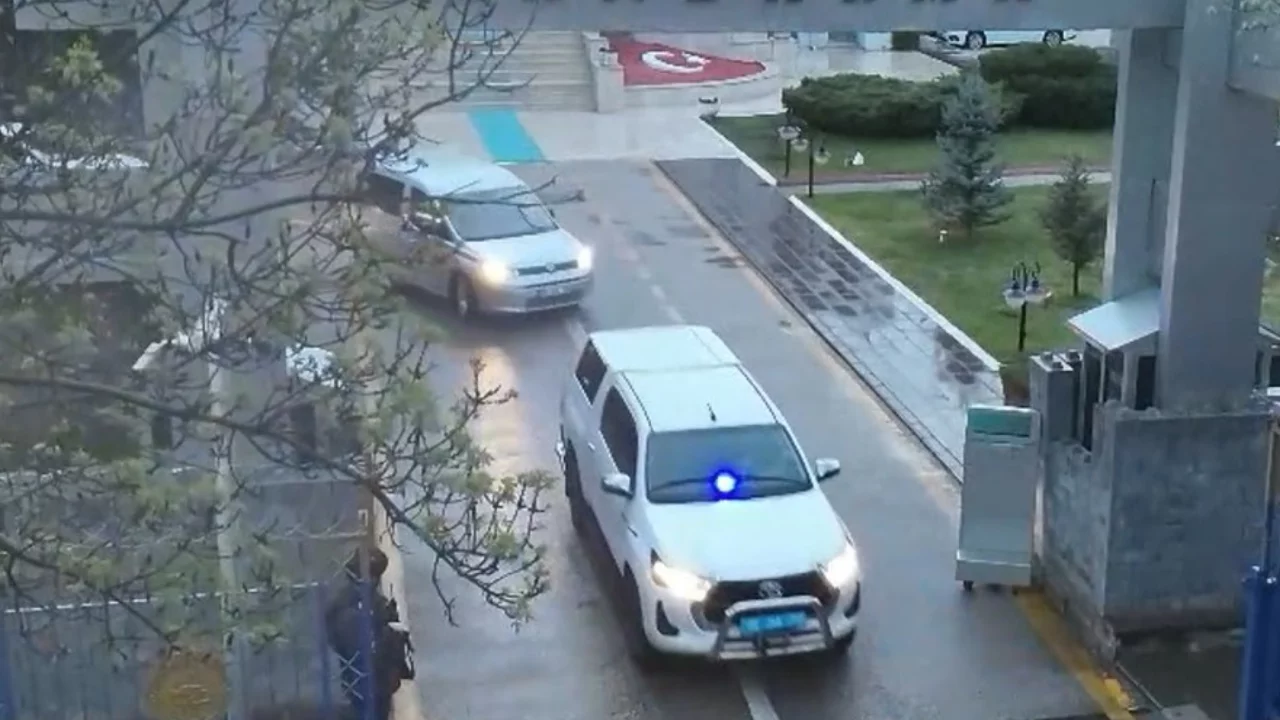 Bursa dahil 35 ilde dev uyuşturucu operasyonu! Y&uuml;zlerce ş&uuml;pheli yakalandı