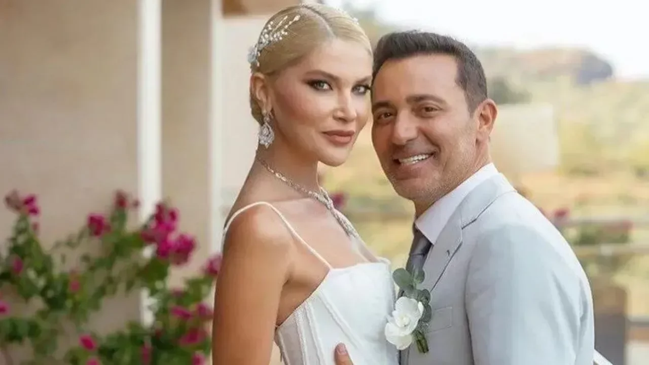 Fon soruşturmasında ismi ge&ccedil;mişti! &Uuml;nl&uuml; şarkıcının eşi i&ccedil;in yakalama kararı...