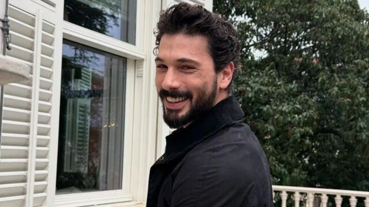 Deniz Can Aktaş'tan aşk itirafı! "Hayatımda beni mutlu eden bir aşk var"