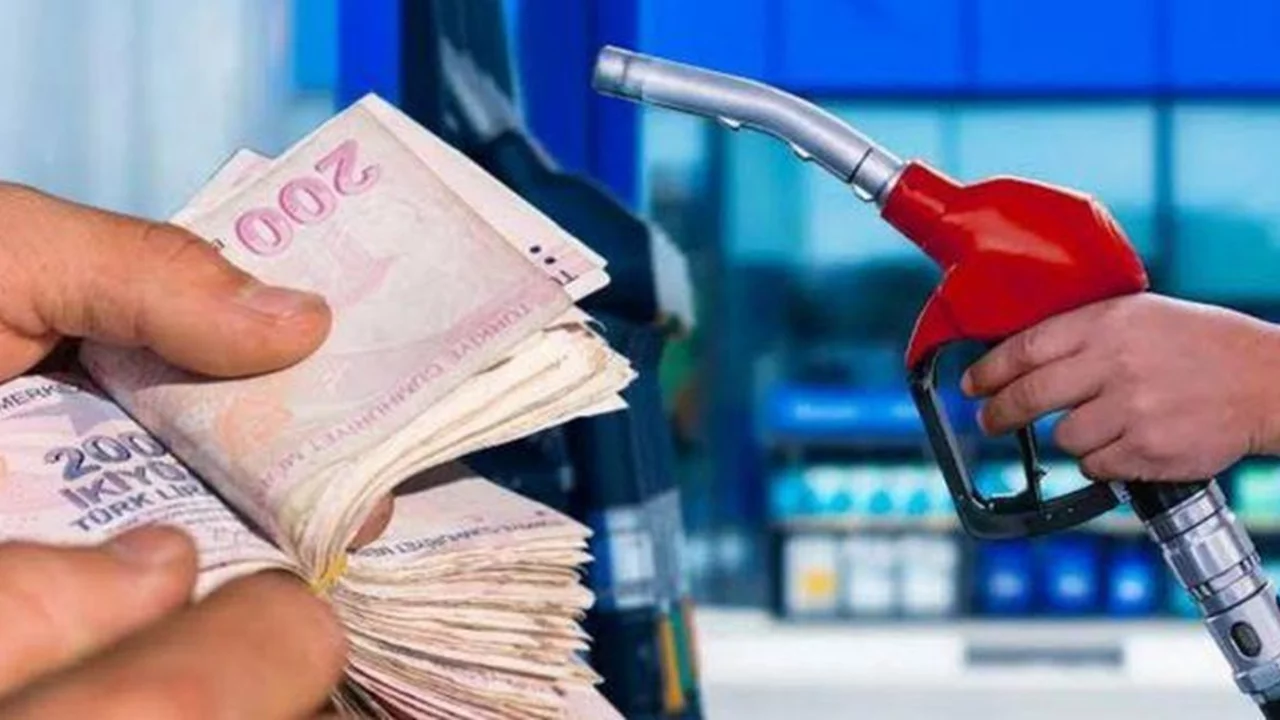 Akaryakıt zammı SON DAKİKA! Bu gece LPG, motorin ve benzine zam var mı? 1 Ekim LPG, motorin ve benzine ne kadar zam gelecek?
