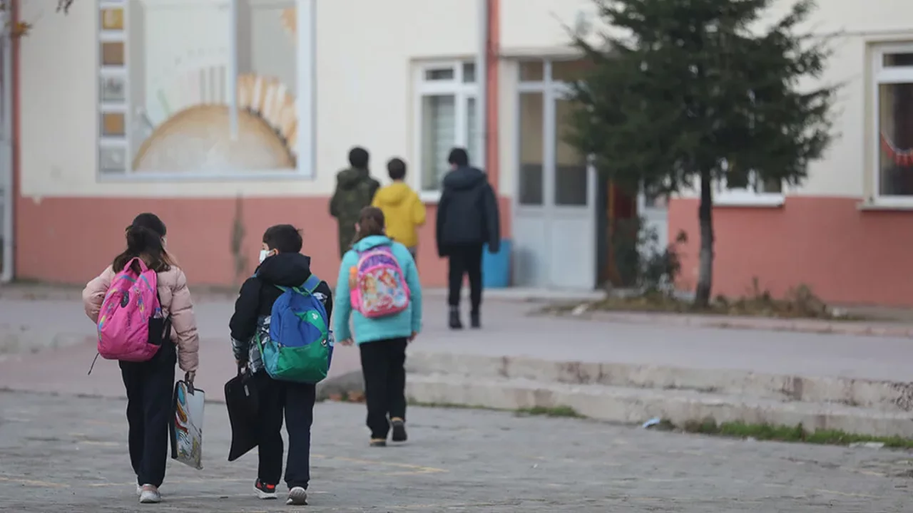2026-2027 Ara Tatil Ne Zaman? Ara Tatil Ne Zaman Başlıyor?