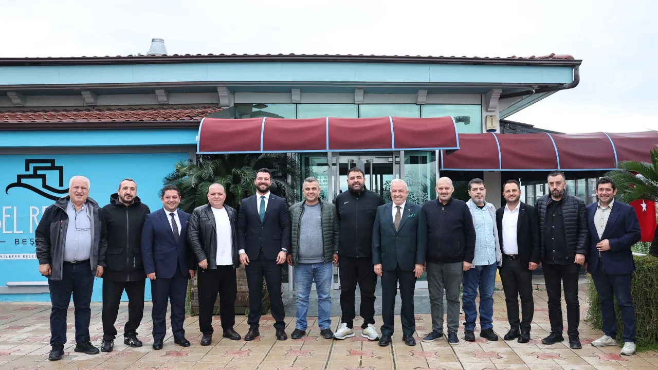 Başkan Şadi Özdemir Bursaspor tribün liderleriyle bir araya geldi