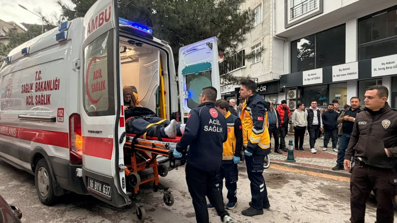 Orhangazi'de iki motosiklet çarpıştı! 2 yaralı