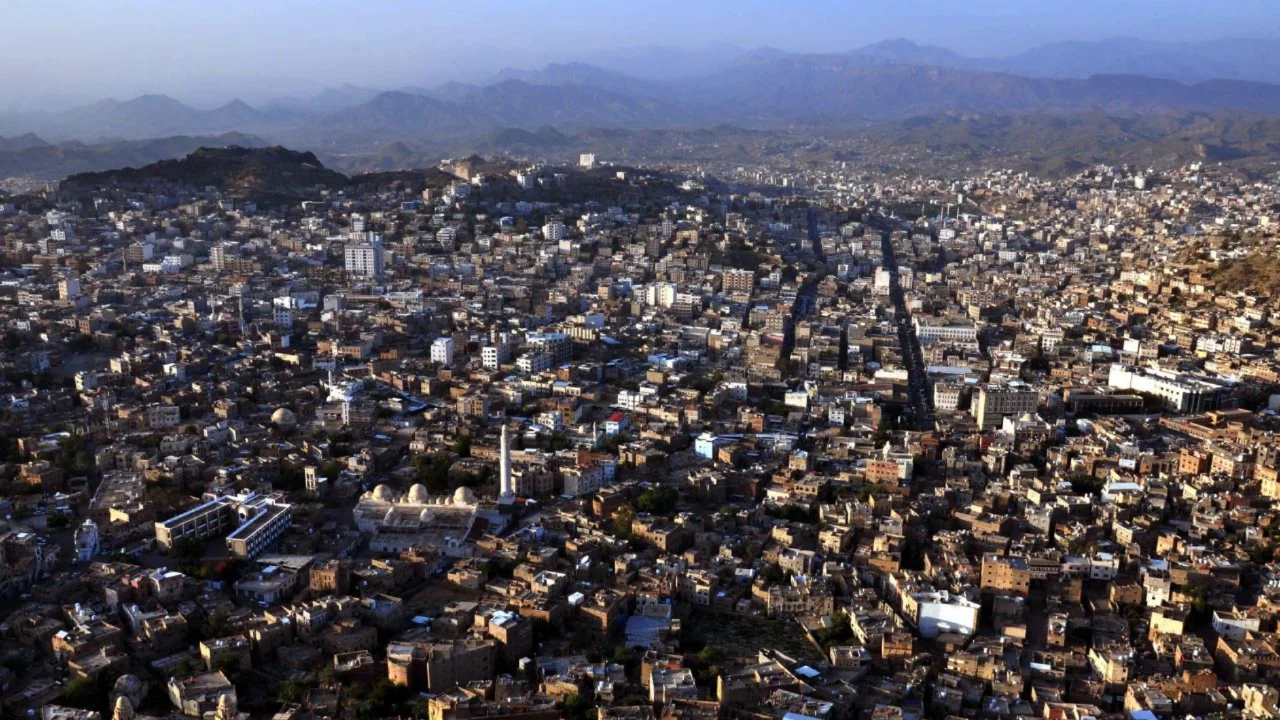 Yemen'de Husilerin Taiz iline d&uuml;zenlediği saldırıda biri &ccedil;ocuk 5 kişi &ouml;ld&uuml;