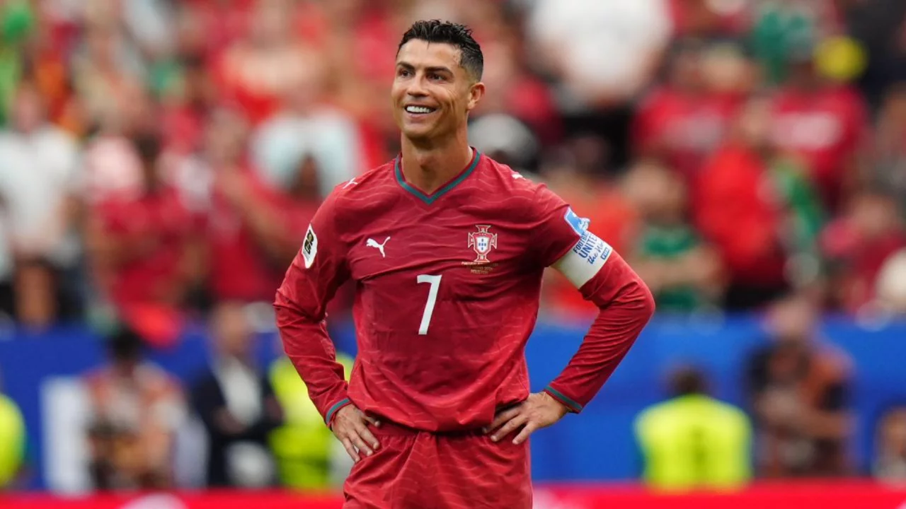 Cristiano Ronaldo'dan Portekiz Milli Takımı kampında s&uuml;rpriz karar