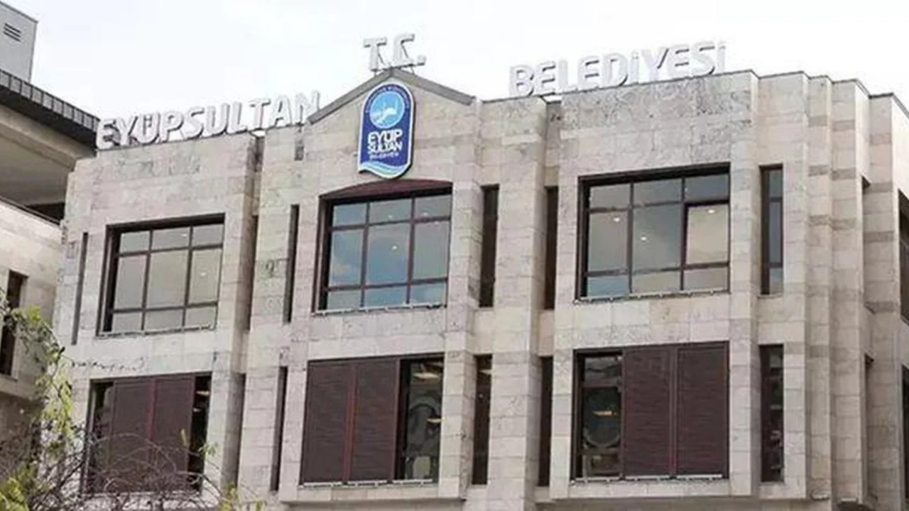 Ey&uuml;psultan Belediyesi hangi parti? Ey&uuml;psultan Belediyesi meclis &uuml;yesi dağılım nasıl, &ccedil;oğunluk hangi partide?