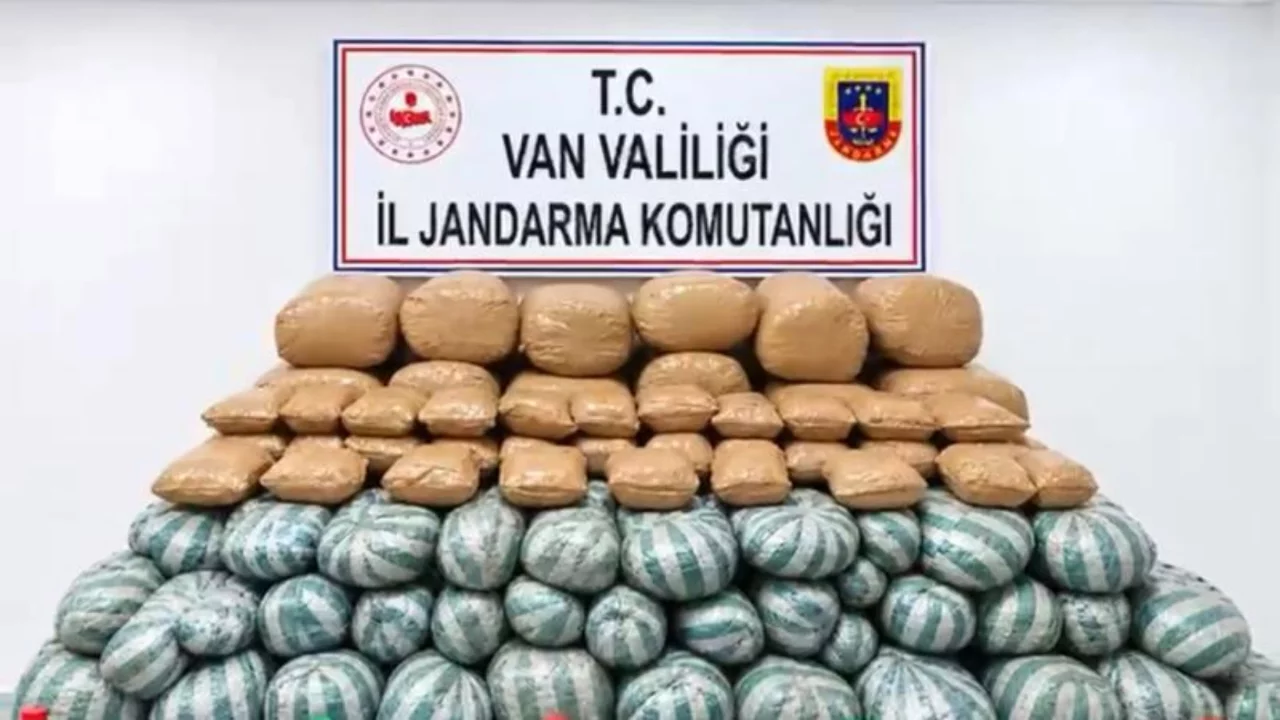Zehir tacirlerine darbe! 517 kilogram ele geçirildi 