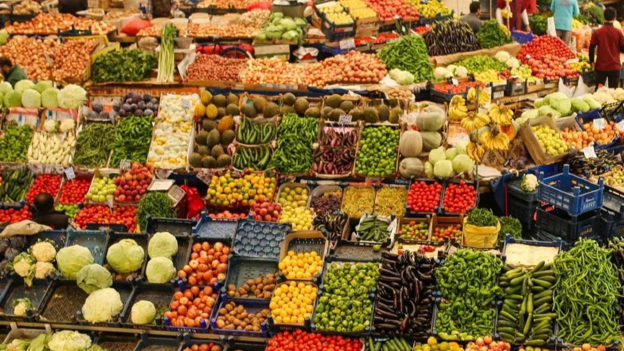 K&uuml;resel gıda fiyatları son 4 yılın zirvesinde