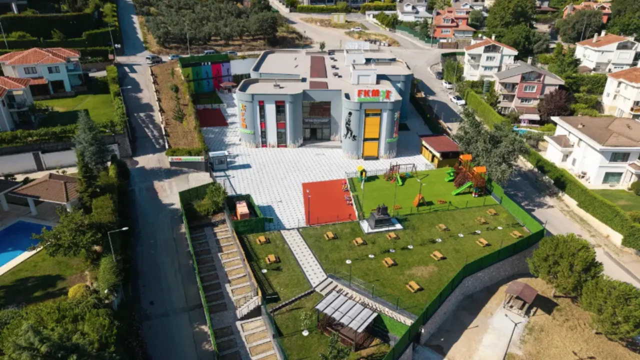 Bursa'da okul &ouml;ncesi eğitime FKM imzası: Bademli Kamp&uuml;s&uuml;