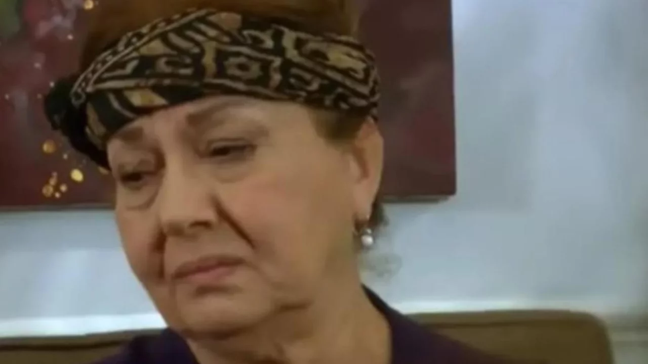 Yaprak D&ouml;k&uuml;m&uuml;'n&uuml;n Hayriye'si G&uuml;ven Hokna'nın son hali g&uuml;ndem oldu! ''Resmen bambaşka biri''