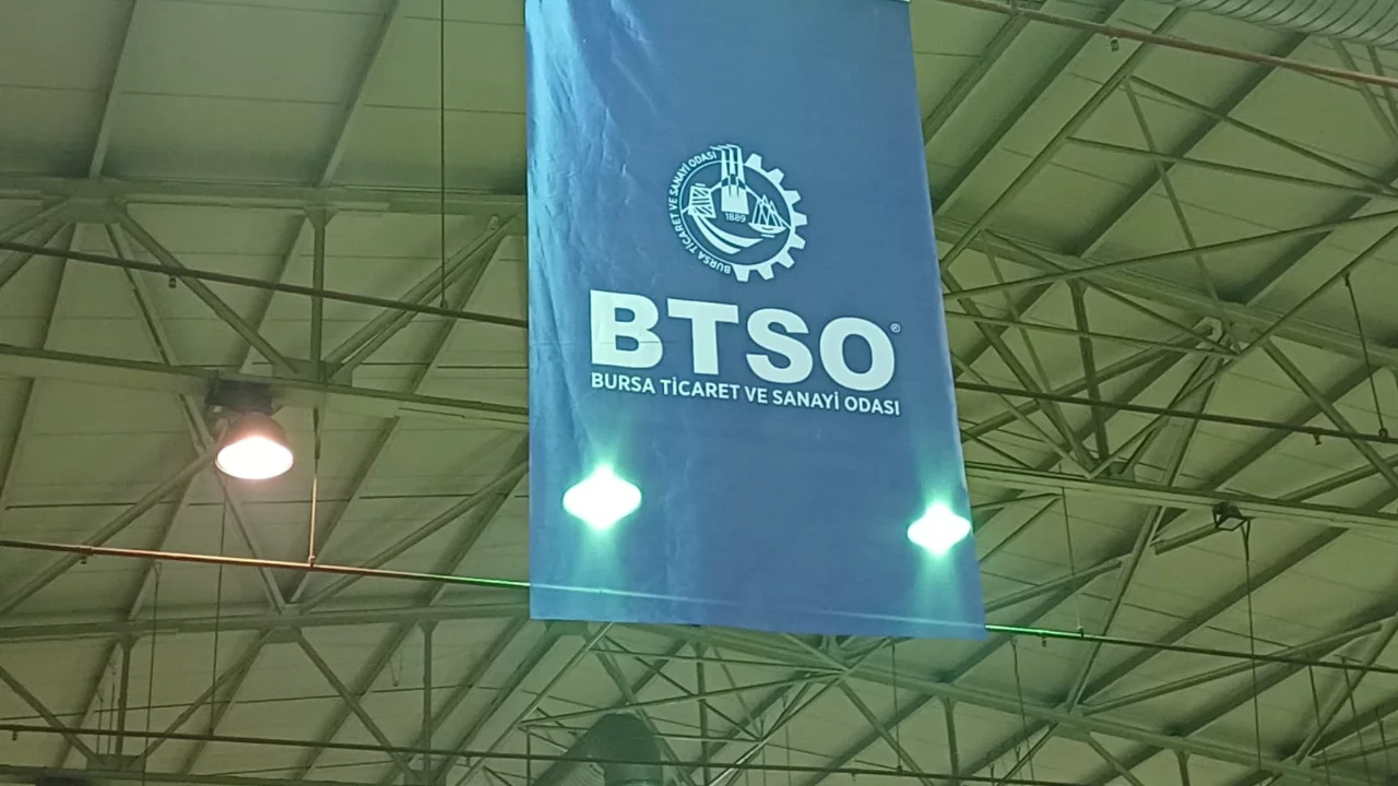 BTSO se&ccedil;iminde son dakika gelişmesi! Eşit oy &ccedil;ıkan komitede kura sonucu belli oldu