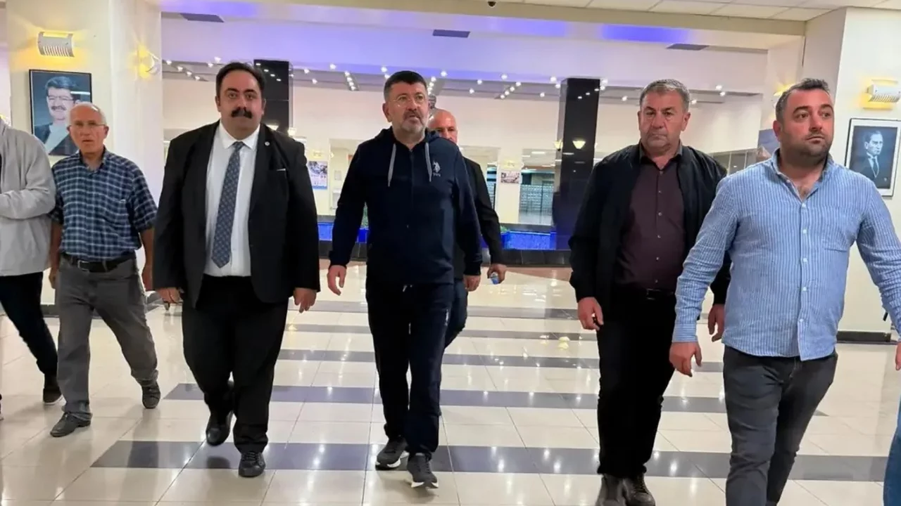 Veli Ağbaba taburcu oldu