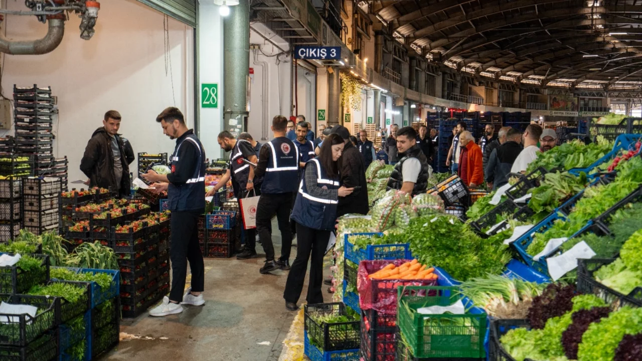 Bursa'da Pazar, Market, Restoran, Kuyumcu, Galerici... Her Yer Kontrol Edildi!