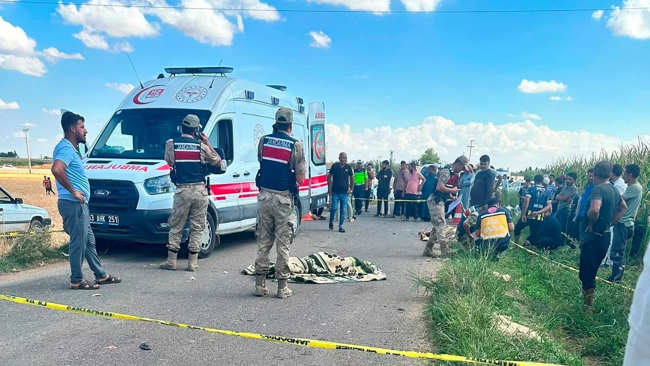 Ehliyetsiz motosiklet gezisi faciaya d&ouml;nd&uuml;!