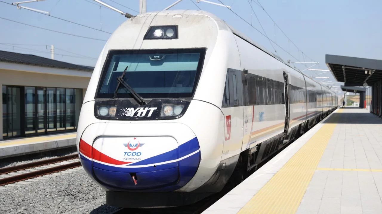  Halkalı-Kapıkule Hızlı Tren Hattı'nın Çerkezköy-Kapıkule kesimi açılıyor