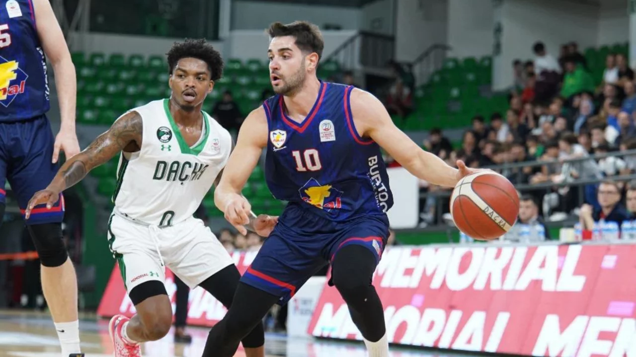 Finalspor deplasmanda kazanmasını bildi!