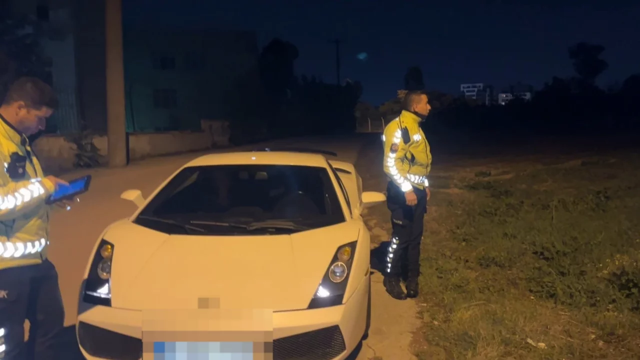 Bursa'da 10 milyonluk otomobil terk edilmiş halde bulundu!