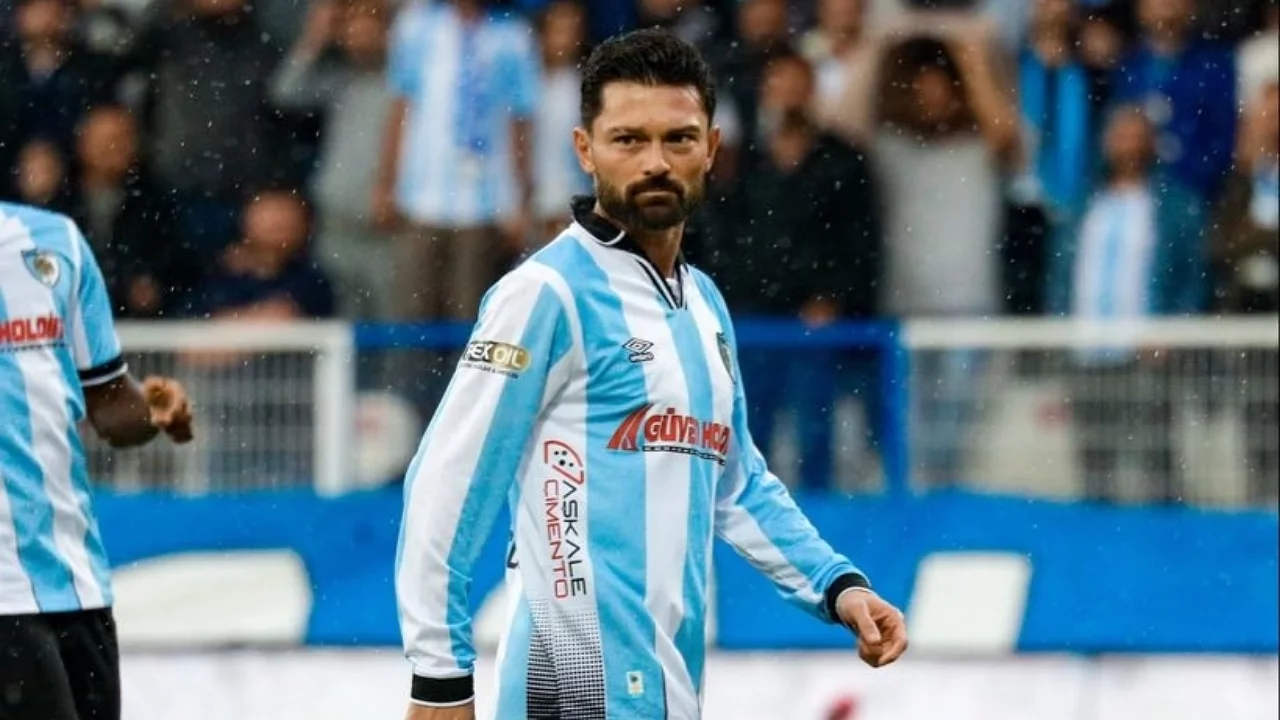 S&uuml;per Lig'in en yaşlı 10 oyuncusundan 4'&uuml; aynı takımda