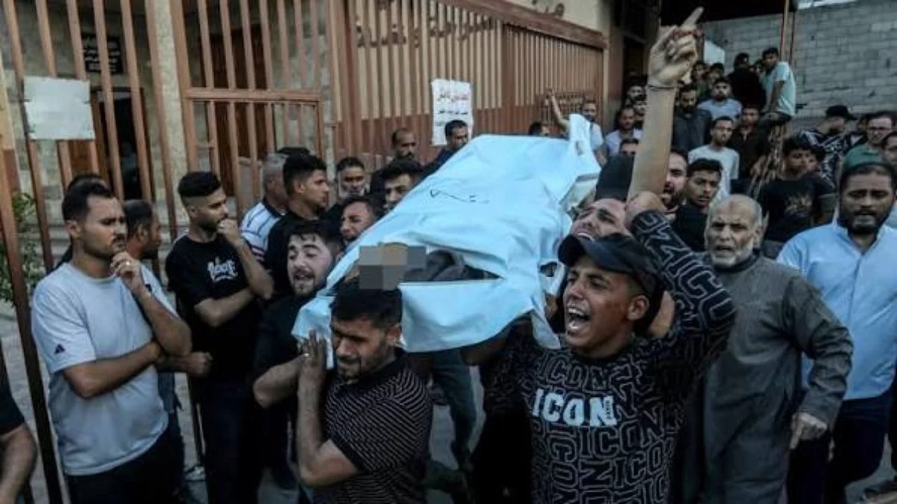 Gazze'de can kaybı 74 bin 243'e y&uuml;kseldi